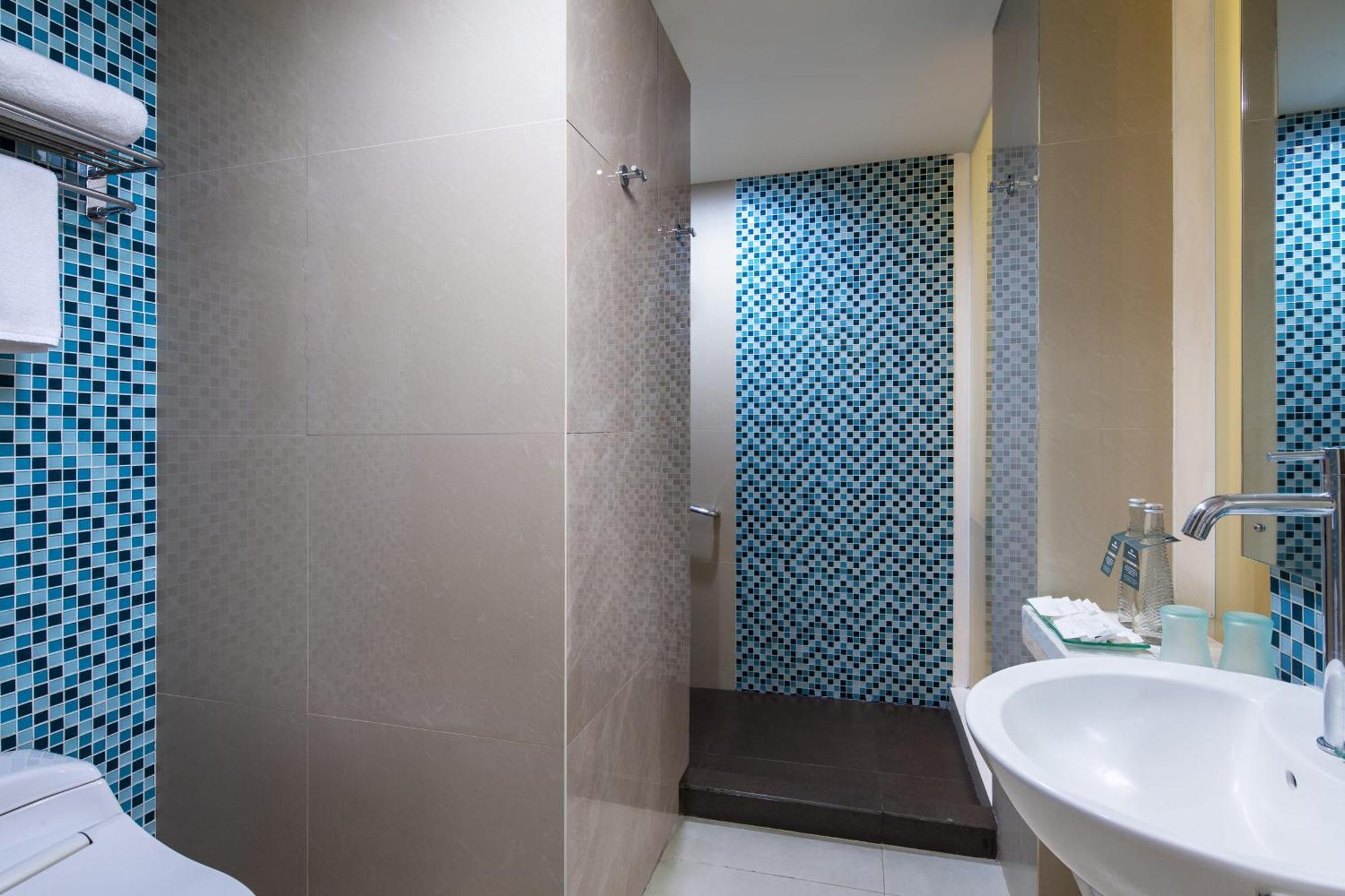 Hotel Santika Bsd City-Serpong Eksteriør bilde