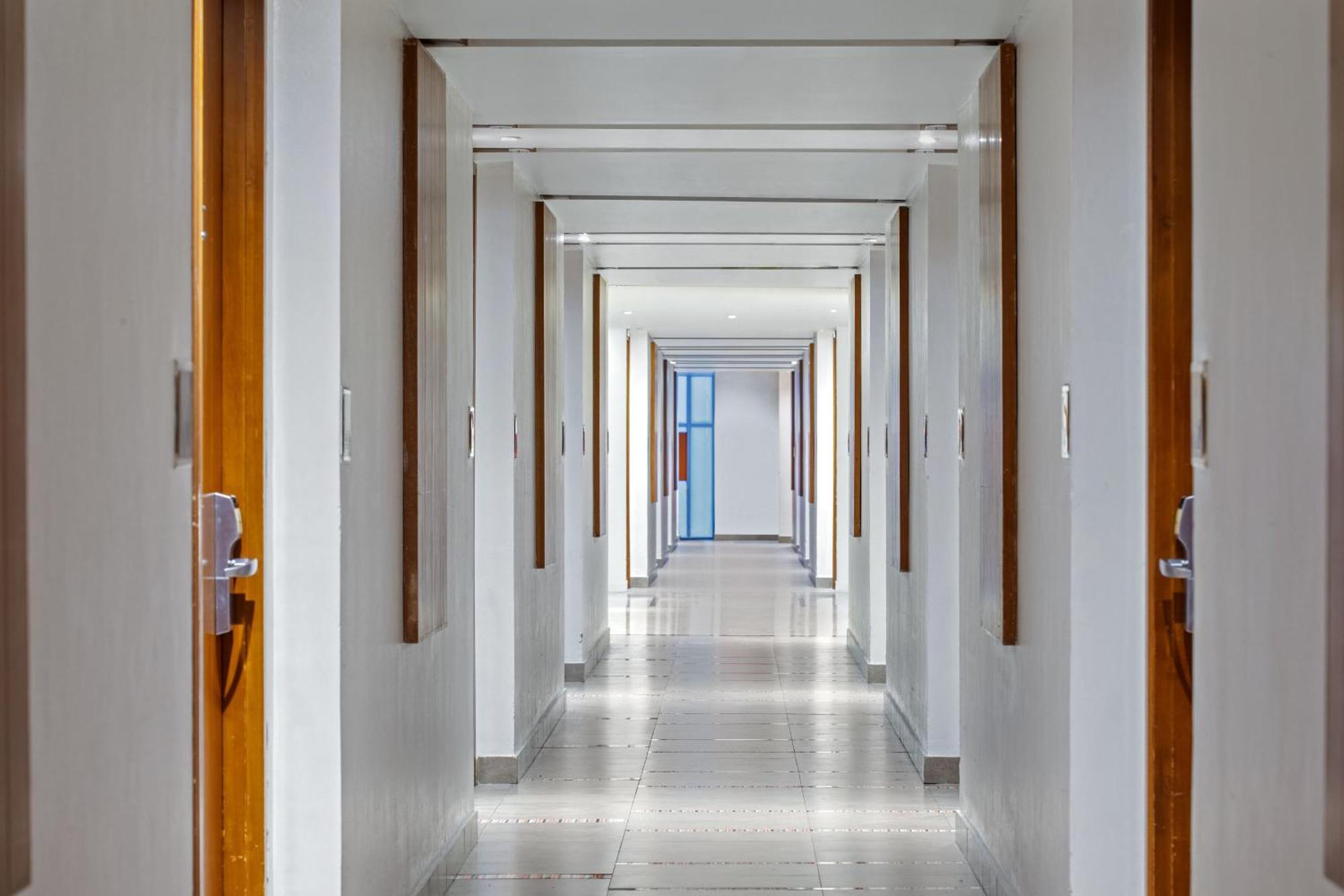 Hotel Santika Bsd City-Serpong Eksteriør bilde