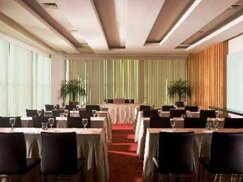 Hotel Santika Bsd City-Serpong Eksteriør bilde